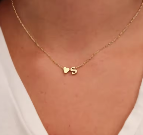Personalized Initial Pendant Necklace – Elegant & Timeless